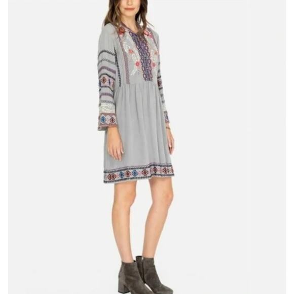 Johnny Was Ellie 100% Silk Boho Embroidered Wide Hem Dress Size XS - Picture 4 of 15